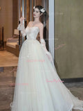 Sweetheart Tulle Appliques A Line Wedding Dress