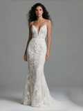 V Neck Lace Trumpet Mermaid Spaghetti Straps Wedding Dress