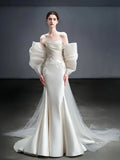 Satin Trumpet Mermaid Bow Strapless Appliques Wedding Dress