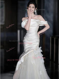 Off The Shoulder Satin Tulle Trumpet Mermaid Appliques Wedding Dress