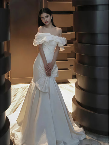 Off The Shoulder Trumpet Mermaid Satin Bow Wedding Dress