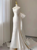 Satin Bow Sweetheart Trumpet Mermaid Wedding Dress