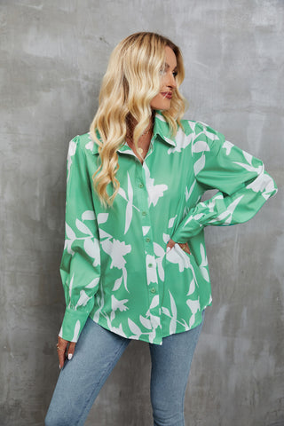 Chic Green and White Floral Print Blouse