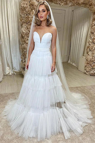 Sweetheart Elegant Layers Tulle Wedding Dress