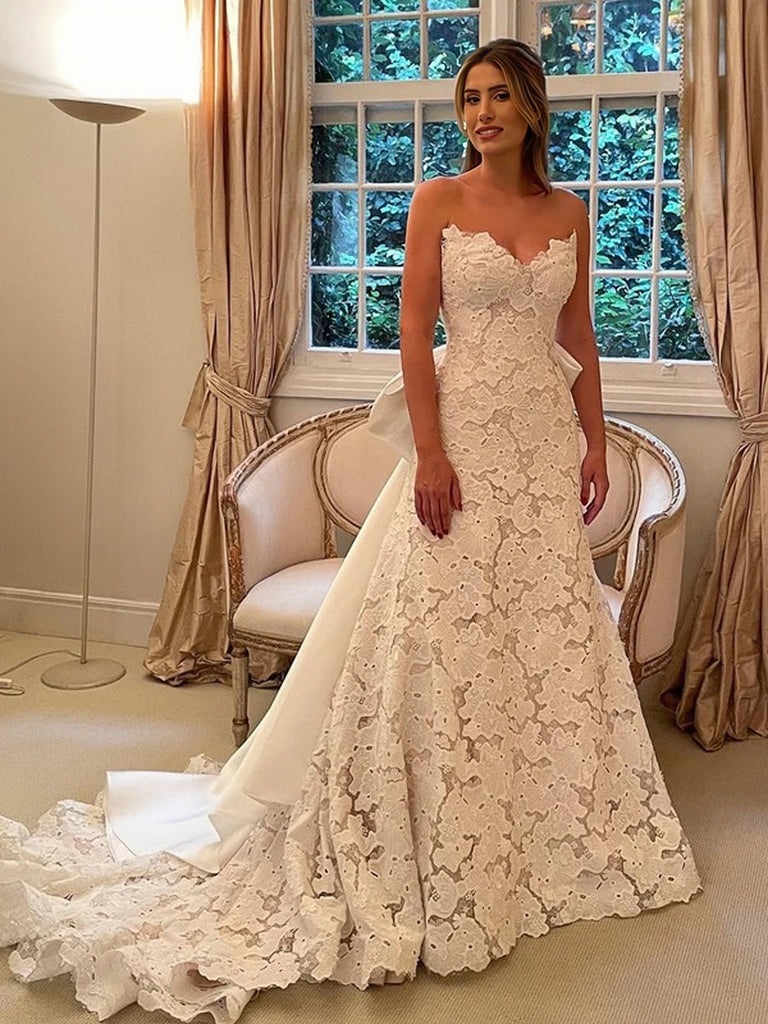 Floral Lace Strapless A Line Boho Ivory Wedding Dress with Satin Bowtie US2 / As Picture Floral Lace Strapless A Line Boho Ivory Wedding Dress with Satin Bowtie US2 / As Picture