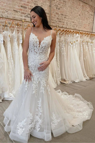 Lace Appliques Spaghetti Straps Trumpet Mermaid Wedding Dress