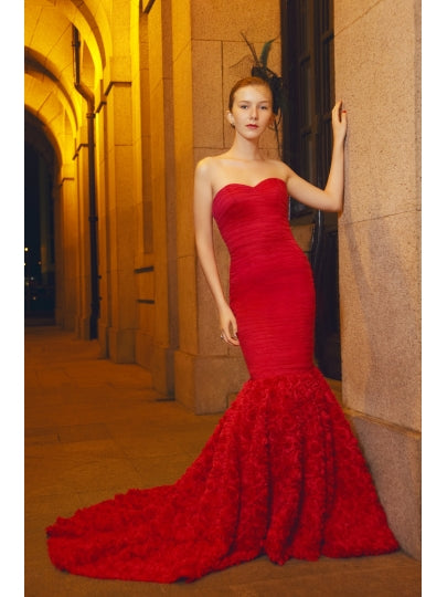 Ruffles Red Mermaid Wedding Dress US2 / White