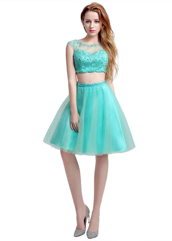 Delicate Tulle Bateau Neckline Knee-length A-line Homecoming Dresses With Beadings
