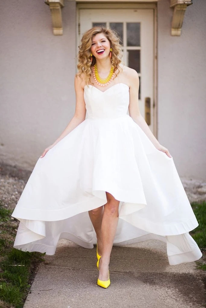 2021 Sweetheart A Line High Low Satin Wedding Dress US4 / As the picture 2021 Sweetheart A Line High Low Satin Wedding Dress US4 / As the picture
