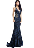 Glamorous Lace Halter Neckline Mermaid Evening Dresses With Beadings