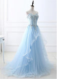 Eye-catching Prom Dresses With Lace Appliques & Beadings