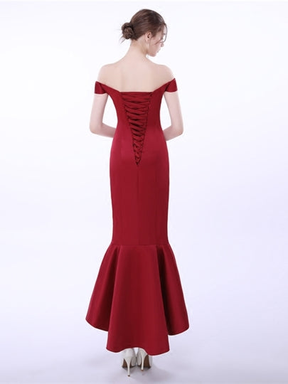 Asymmetrical Off-the-Shoulder Sheath Dress Red main image 1