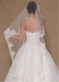 Romantic Tulle Wedding Veil With Lace