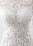 Sheath/Column Cocktail Dresses With Lace Appliques