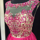 Princess V-neck Sleeveless Appliqued Homecoming Dress