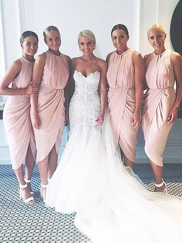 Column Pink Chiffon Scoop Knee-Length Bridesmaid Dress