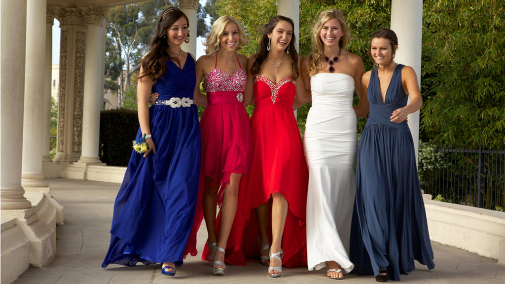 How To Choose Different Body Type For Prom Dresses