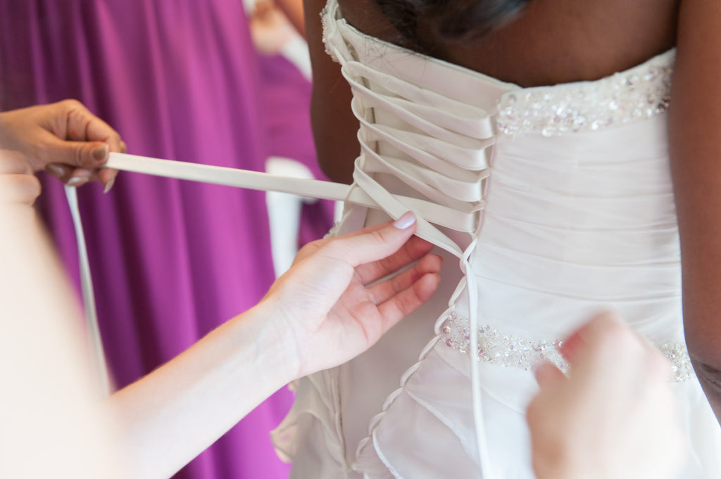 How To Put On And Off Your Wedding Dress