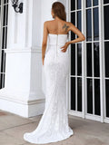 Flattering Mermaid Silhouette White Lace Formal Dress