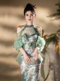 Trumpet Mermaid Beading Green Halter Sequin Prom Dress