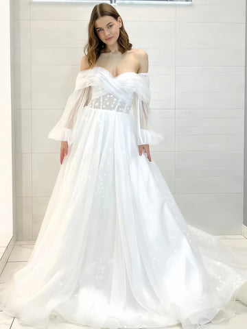 Long Sleeve Appliques A Line Tulle Wedding Dress
