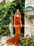 Spaghetti Straps Velvet Trumpet Mermaid Prom Dress With Gloves