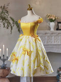 Satin Knee Length Print Yellow Homecoming Dress