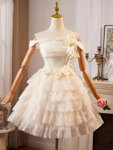 Lace Layer Knee Length Champagne Homecoming Dress US2 / Champagne Lace Layer Knee Length Champagne Homecoming Dress US2 / Champagne