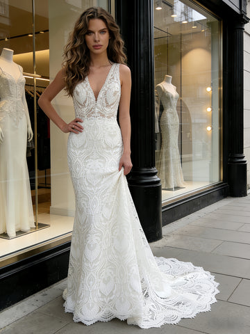 V Neck Trumpet Mermaid Lace Backless Wedding Dress