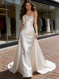 Satin Strapelss Trumpet Mermaid Flower Beading Wedding Dress