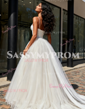Beading A Line Tulle Spaghetti Straps Wedding Dress