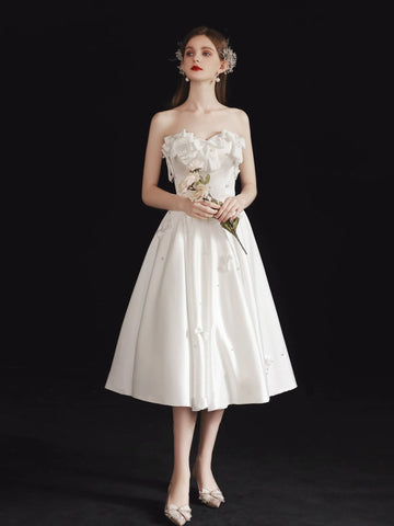 Satin White Short A-Line Sweetheart Prom Dress