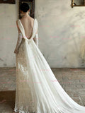 Trumpet Mermaid Sexy Lace V Neck Wedding Dress With Gloves