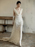 Trumpet Mermaid Sexy Lace V Neck Wedding Dress With Gloves