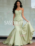 Trumpet Mermaid Green Beading Strapless Satin Prom Dress