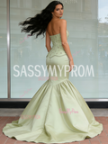 Trumpet Mermaid Green Beading Strapless Satin Prom Dress