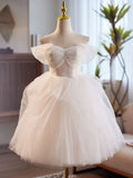 Pearls Tulle Lace Short White Sweetheart Homecoming Dress