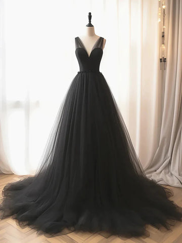 V Neck Black Tulle A Line  Prom Dress