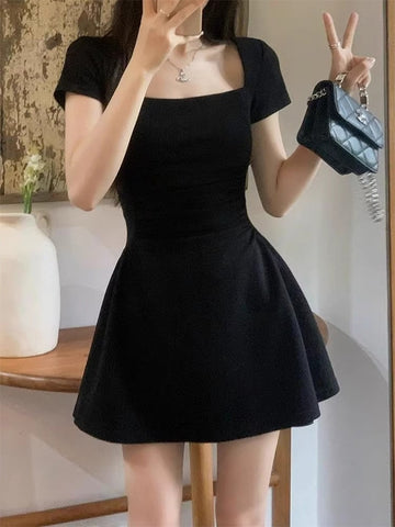 Black Chic Short Sleeve Dress