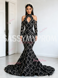 Long Sleeves Trumpet Mermaid Halter Keyhole Black Prom Dress