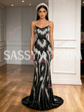 Black Pearls Trumpet Mermaid Spaghetti Straps Tulle Prom Dress
