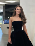 Knee Length Simple Velvet Strapless Prom Dress