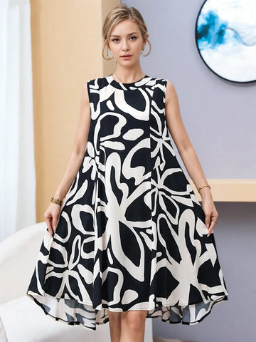 Flowing Silhouette Black White Sleeveless Dress