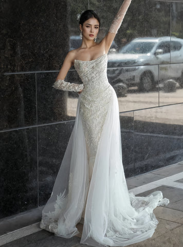 Tulle Lace Strapless Trumpet Mermaid Wedding Dress