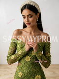 Sassymyprom floral lace green bodice close-up front detail