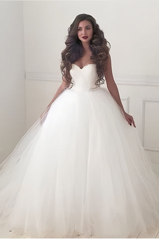 Sweetheart Tulle Lace Up Ball Gown Wedding Dress