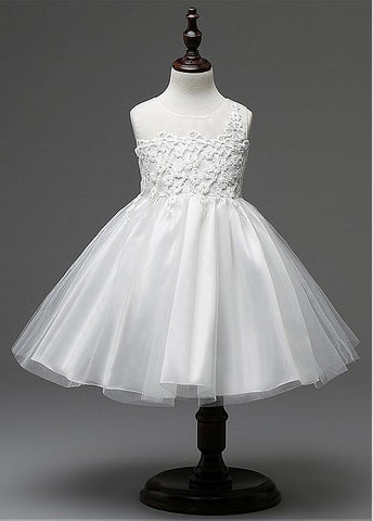 Elegant Tulle Scoop Neckline Ball Gown Flower Girl Dresses With Lace Appliques