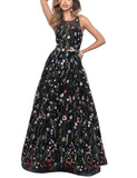 Black Romantic Flower Lace Prom Dress