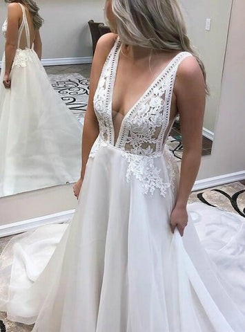 White Chiffon Appliques Deep V-neck Backless Wedding Dress