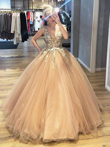 Ball Gown Tulle Appliques V Neck Lace Champagne Prom Dress